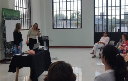 Carina Reyes brindó otra enriquecedora charla sobre Neurobiología