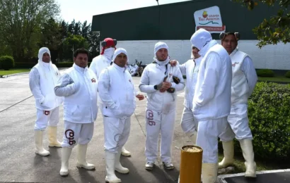 Conflicto en Granja Tres Arroyos: trabajadores de paro por deuda salarial Conflicto en Granja Tres Arroyos: trabajadores de paro por deuda salarial