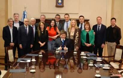 Sigue la sangría en el Gobierno Nacional Sigue la sangría en el Gobierno Nacional