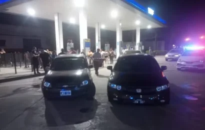 Zárate: mató al ex de su novia a tiros en una estación de servicio Zárate: mató al ex de su novia a tiros en una estación de servicio