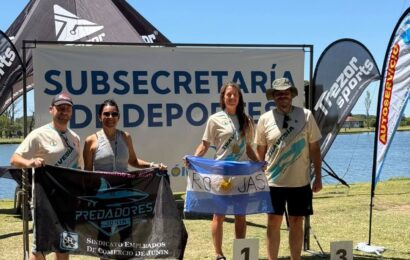 Sabrina Goddard y Pilar Albuerne en la Travesía del Faro