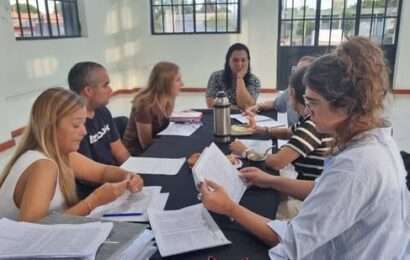 El Consejo Municipal de Becas inició la evaluación de las postulaciones para 2026