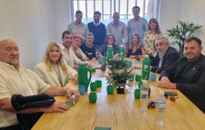 Bouvier participó de Expoagro y destacó el potencial productivo de Rojas