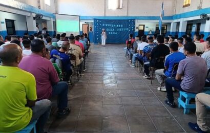 En la cárcel de San Nicolás, más de 400 internos iniciaron el ciclo lectivo 