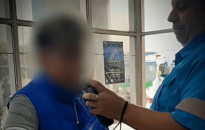 10 personas en un auto con un conductor ebrio y otro con 2,73 de alcohol 