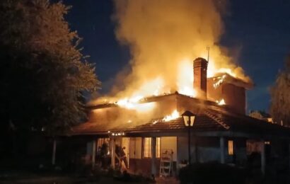 Del Viso: murieron tres jóvenes en el incendio de una casa en el partido de Pilar 