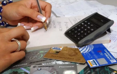 Morosidad bancaria en alza: 6 de cada 10 hogares argentinos registran deudas 