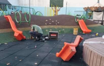 Colocaron toboganes nuevos en la placita de juegos