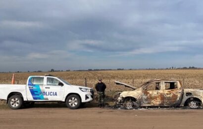 Hallaron un vehículo incinerado y con pedido de secuestro