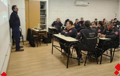 Bomberos tuvo una charla sobre manejo de emergencias con gas natural