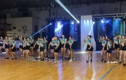 Bombing Dance tuvo su gran fiesta en el Club Sportivo Bombing Dance tuvo su gran fiesta en el Club Sportivo