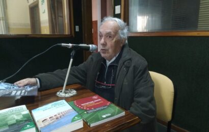 Hugo Silveira relanza los libros sobre la historia de Rojas