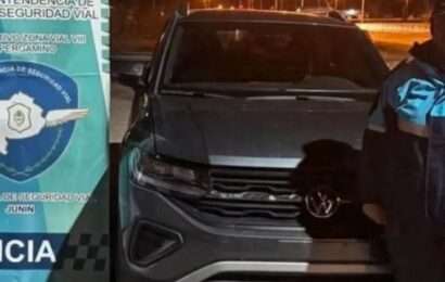 Operativo  de seguridad secuestran dos autos con pedido de captura