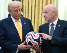 Trump intervino por la roja a Balogun