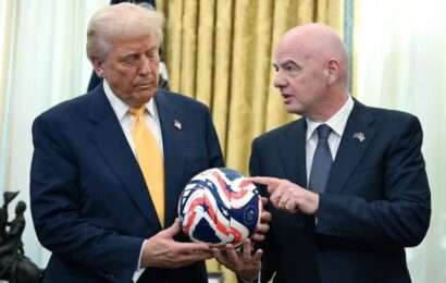Trump intervino por la roja a Balogun