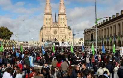 «Nos reconocemos hermanos»: se conoció el lema de la 52ª Peregrinación Juvenil a Luján