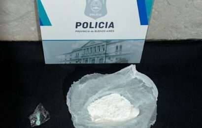 Realizan allanamiento en Rojas y queda imputada una mujer por comercio de Estupefacientes Realizan allanamiento en Rojas y queda imputada una mujer por comercio de Estupefacientes