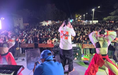 La primavera se festejó a pleno en la explanada La primavera se festejó a pleno en la explanada