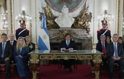Milei aplica la ley actual para denunciar a las empresas del proyecto Sea
