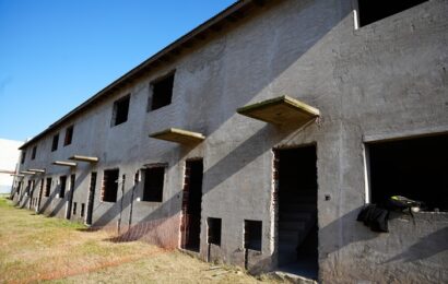 En Quilmes, la Provincia termina casas desfinanciadas por Nación En Quilmes, la Provincia termina casas desfinanciadas por Nación