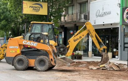 La ciudad convulsionada: Se mueven las máquinas en la Av. 25 de Mayo