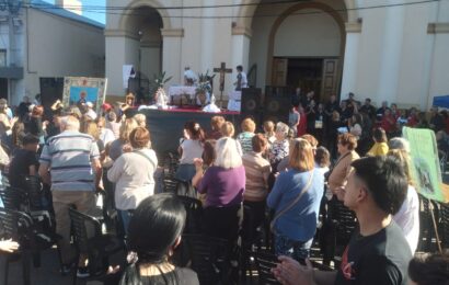 Una multitud celebró al Santo Patrono de la ciudad
