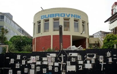 A dos años del derrumbe del Hotel Dubrovnik en Villa Gesell, las familias homenajean a las víctimas fatales